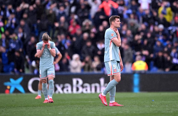 שחקן אתלטיקו מדריד אלכסנדר סורלות