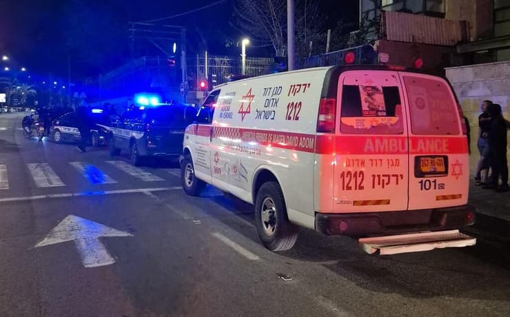 זירת הירי בה נרצח צעיר תושב חולון, איליאן גאורגיאב ז״ל