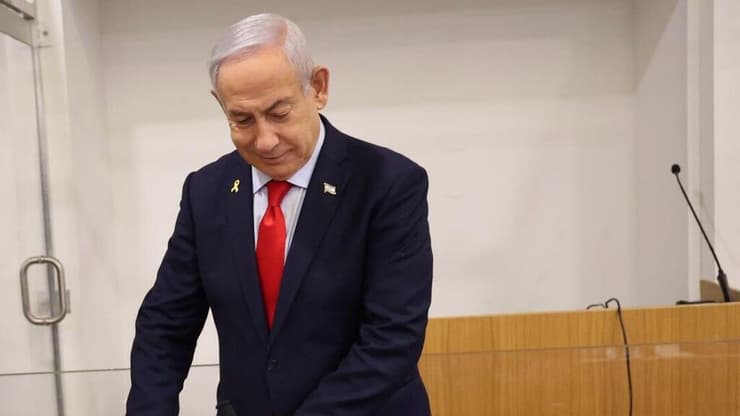 ראש הממשלה בנימין נתניהו נכנס לעדותו בבית המשפט המחוזי בתל אביב