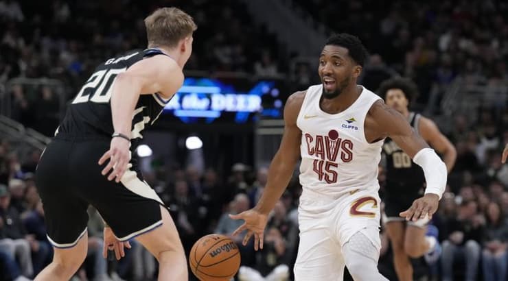 דונובן מיטשל (רויטרס) דונובן מיטשל