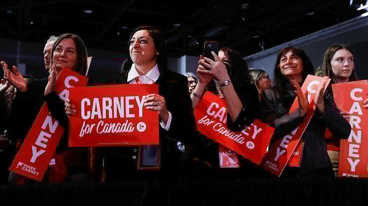 "קרני בשביל קנדה". חגיגות הניצחון (צילום: Amber Bracken/REUTERS) ראש ממשלת קנדה הנכנס מארק קרני