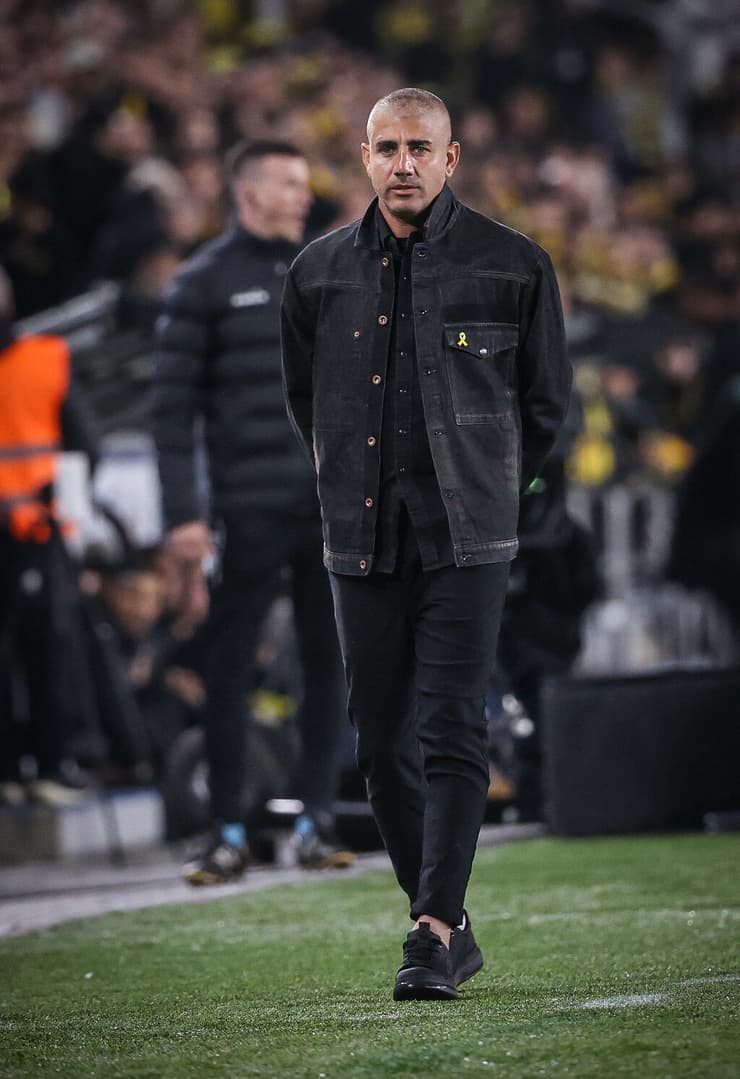 מתעקש שהוא היה זה שהעביר את התדריך במחצית בחדר ההלבשה. בנימין (צילום: עוז מועלם) בנימין