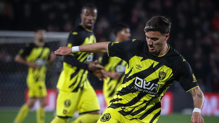 שחקן בית"ר ירושלים ירדן שועה