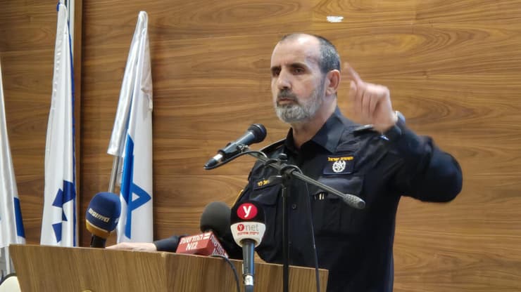 "יוצא שהמדינה מממנת את ארגוני הפשיעה ללא ידיעתה". לוי על תופעת הפרוטקשן (צילום: נחום סגל ) מפכ"ל המשטרה דני לוי בנאום על הפשיעה בחברה הערבית