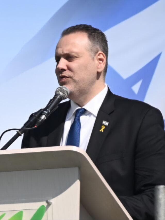 שר התרבות והספורט מיקי זוהר