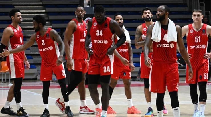 שחקני הפועל ירושלים מתוסכלים