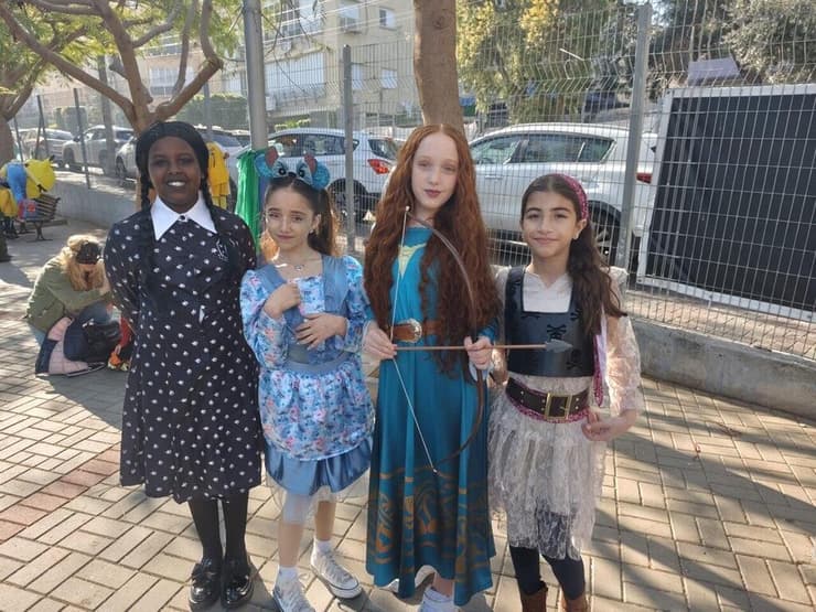 תלמידי בתי הספר בבת ים