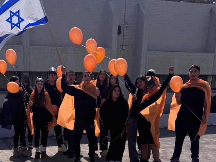 ירדן ביבס שיתף בסטורי מחוות לזכר אריאל וכפיר ז"ל
