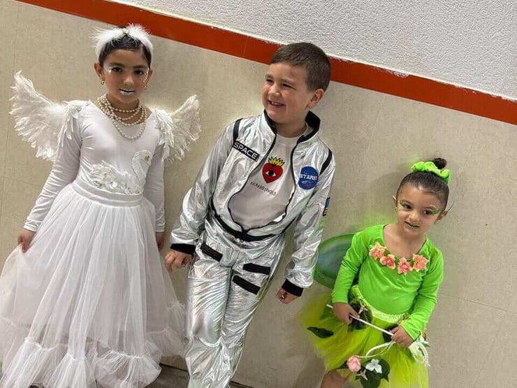 תלמידי בתי הספר בבת ים