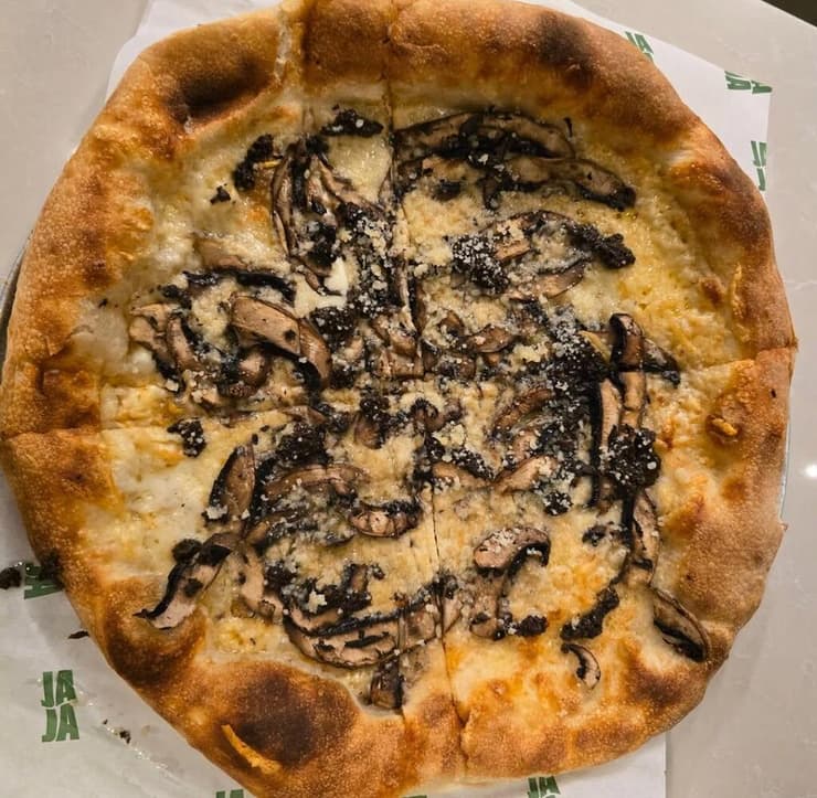 פיצה ג'הג'ה בראשון לציון