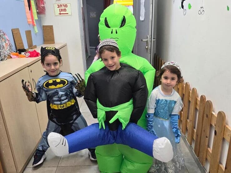 תלמידי בתי הספר בבת ים