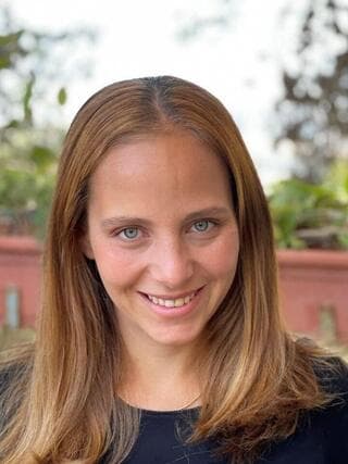 שירה קדרי-עובדיה