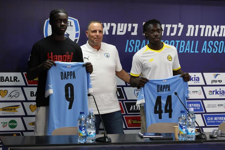 רן בן שמעון עם דניאל דאפאה ואחיו