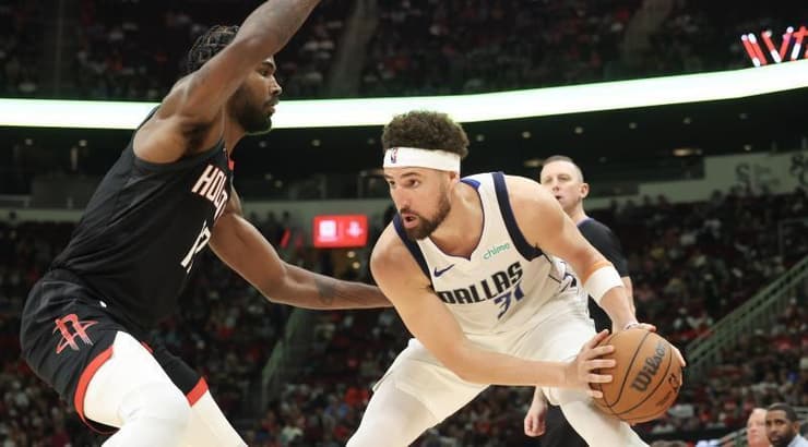 קליי תומפסון