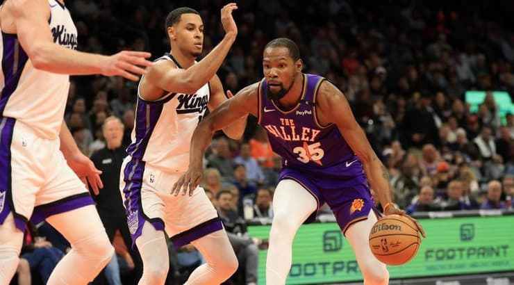 דוראנט מול סקרמנטו