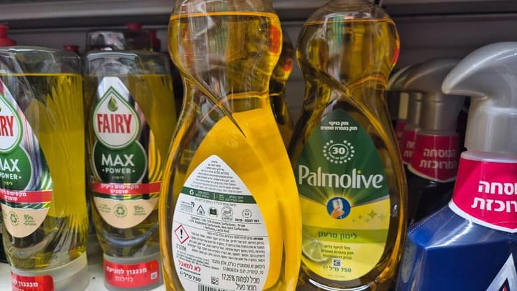 פלמוליב, יבוא מיוון