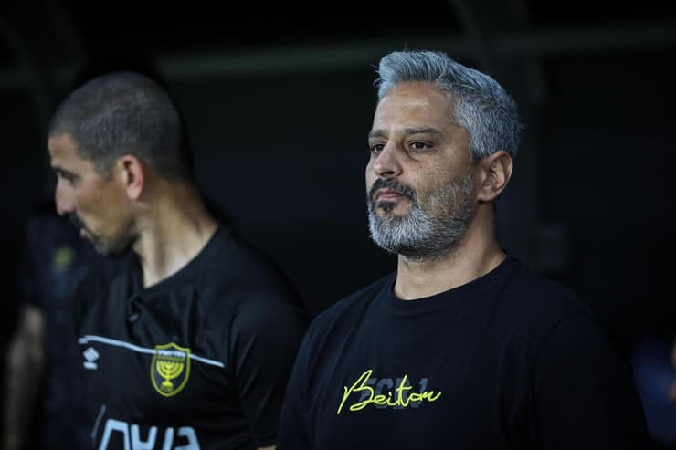 ברק יצחקי (צילום: עוז מועלם) מאמן בית"ר ירושלים ברק יצחקי