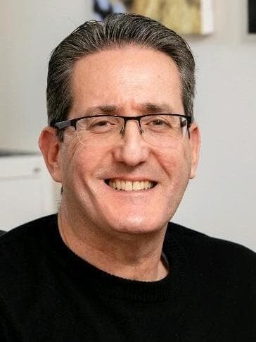 ד"ר ארנון מקורי, מנהל מערך הדימות באסותא מרכזים רפואיים