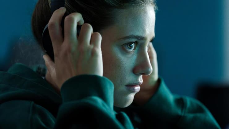 מתוך America Sweatshop (צילום: Guido Marx) מתוך American Sweatshop