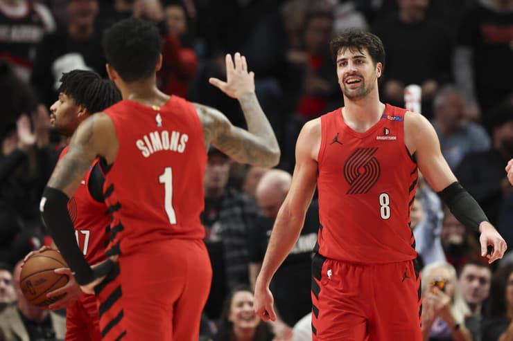 סיים עונה נהדרת מבחינה אישית ב-NBA. אבדיה (צילום: AP Photo/Amanda Loman) אבדיה