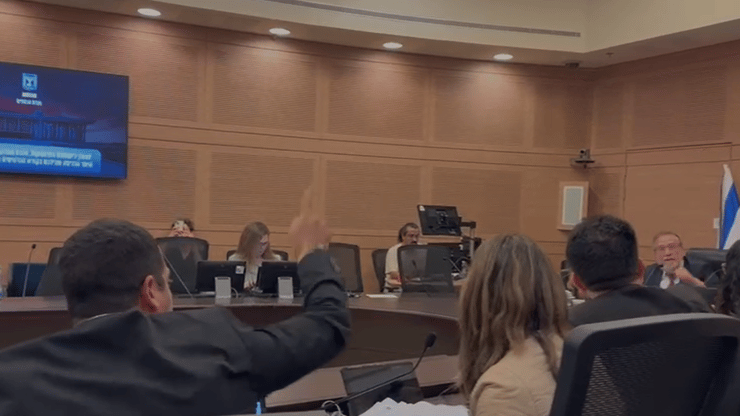 הדיון הסוער בוועדת הכספים (צילום: אור שנייברג) העברת תקציבים בוועדת הכספים, חברי האופוזיציה נטשו את הדיון