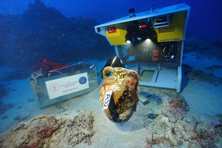 כמה מהממצאים בספינה