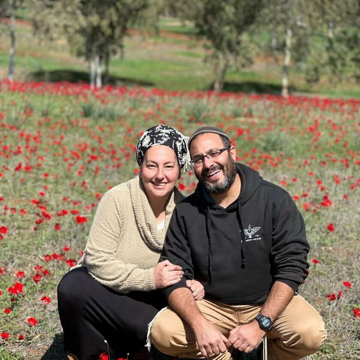 סרן (במיל') אלעד גורי ורעייתו