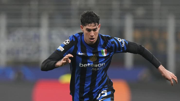 שחקן אינטר אלסנדרו בסטוני