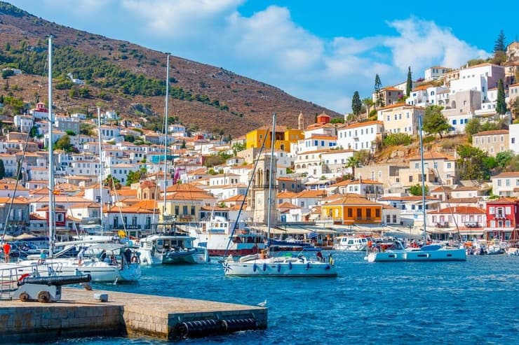 נמל הידרה (צילום: trabantos / shutterstock) נמל הידרה