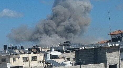 תקיפה ליד מסגד אל-מחטה בשכונת אל-תופאח, מזרחית לעיר עזה תקיפה ליד מסגד אל-מחטה בשכונת אל-תופאח, מזרחית לעיר עזה