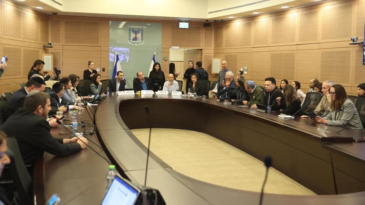  ועדת החוקה מאשרת לקריאה שנייה ושלישית את הצעת חוק השפיטה