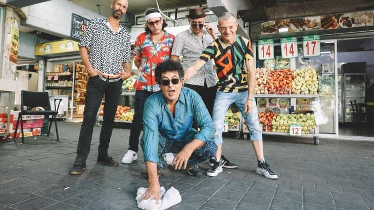 להקת השמחות ( צילום: אורית פניני) להקת השמחות