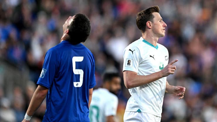 "הדרך ההוגנת ביותר". ווד חוגג מול סמואה (צילום: Hannah Peters/Getty Images) ווד חוגג מול סמואה