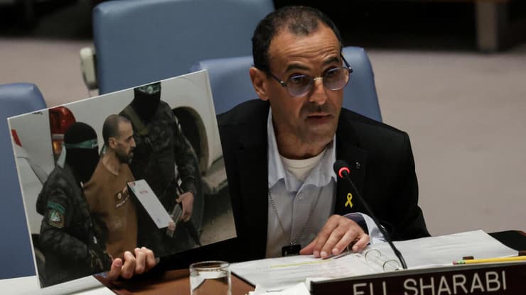 אלי שרעבי שורד השבי נואם באו"ם