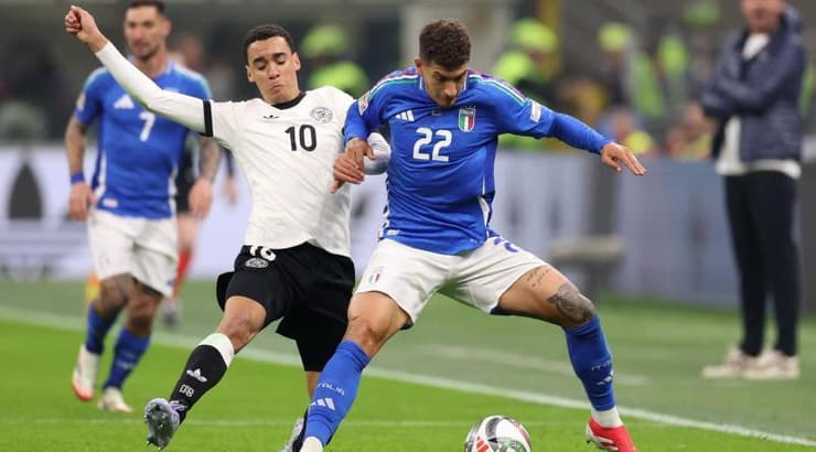 ג'מאל מוסיאלה וג'ובאני די לורנצו (רויטרס) ג'מאל מוסיאלה וג'ובאני די לורנצו