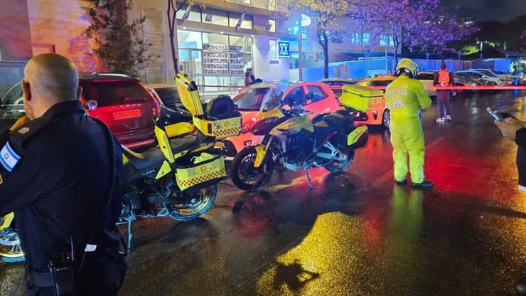 הרוג באירוע אלימות בפתח תקווה