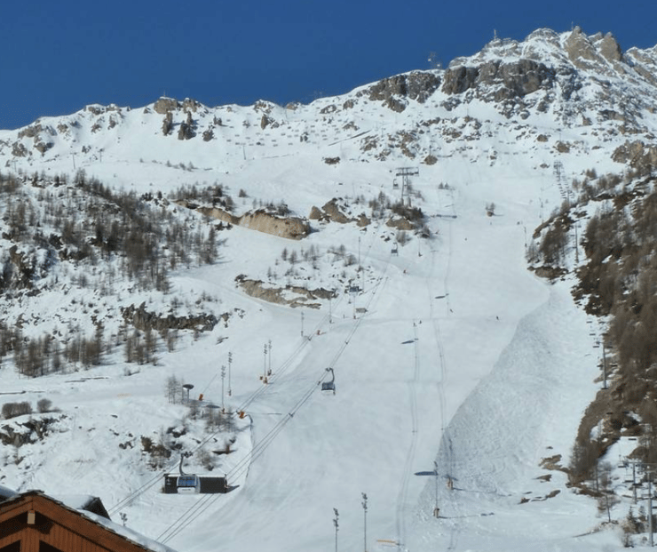 מטייל ישראלי נהרג ממפולת שלגים באתר סקי בצרפת