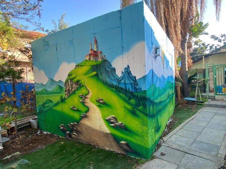 מזכיר לנו את היופי שמסביבנו, אם רק נבחר להביט בו    