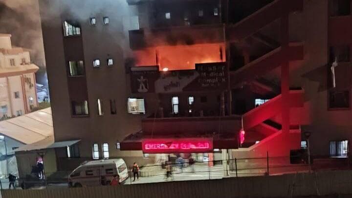 תקיפה בבניין החירום במתחם הרפואי נאסר בעיר חאן יונס מדרום לרצועת עזה