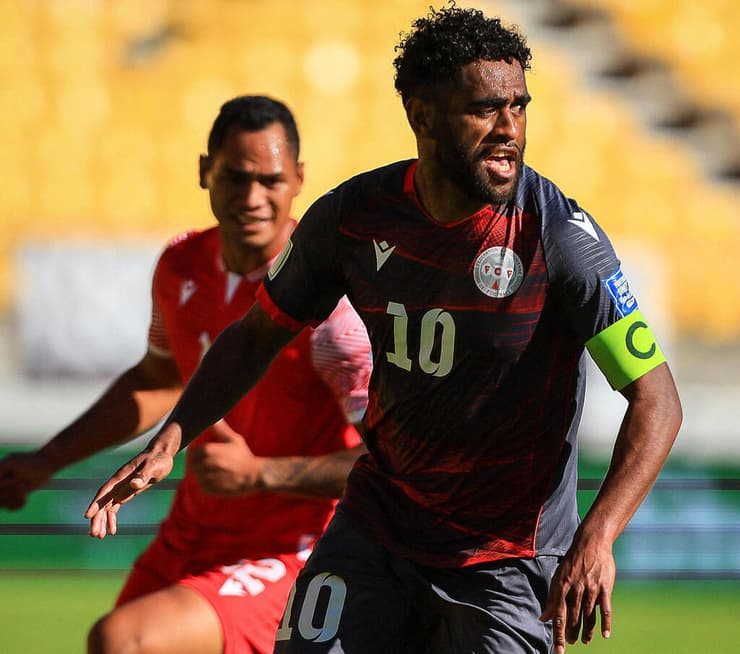 הקפטן ג'ורג' גופה-פנפי (צילום: Grant Down / AFP) קפטן ג'ורג' גופה-פנפי