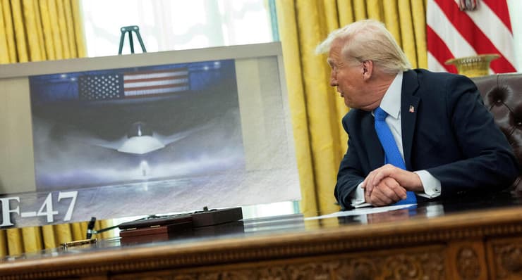 חושף מטוס קרב חדש, F-47. ב-23 במרץ