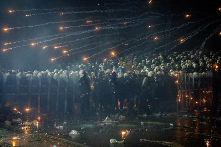 צילום: Chris McGrath/Getty Images הפגנה ב איסטנבול טורקיה בעקבות מעצר ראש העיר אכרם אימאמאולו