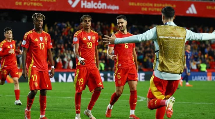 רגעי אושר בספרד