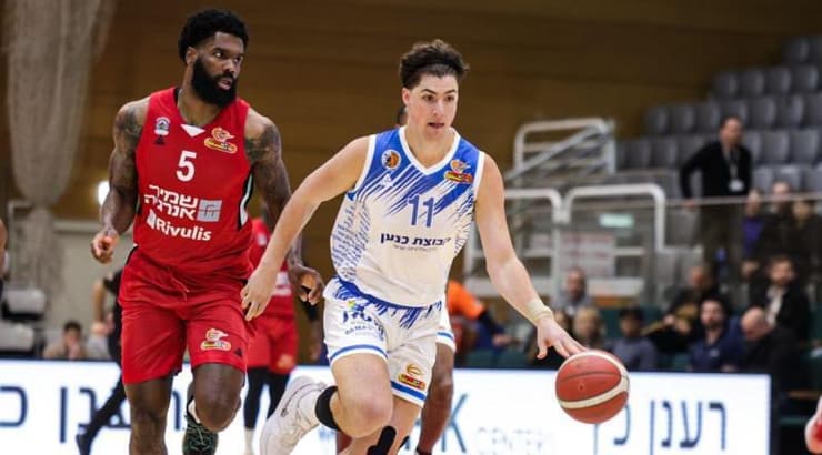 אדם אריאל (אילי ארז באדיבות מכבי קבוצת כנען רמת גן) אדם אריאל