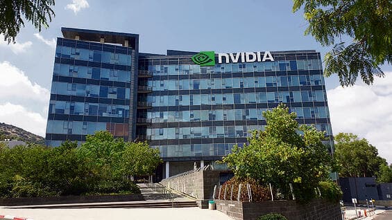 הודעת NVIDIA על כוונתה לפתוח בישראל מרכז פיתוח חדש שיעסיק כ-20 אלף עובדים, יכולה לשנות את המגמה" (NVIDIA) yk14308027
