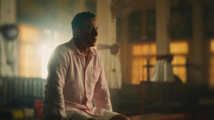 מתוך "הלוטוס הלבן" עונה 3 פרק 6