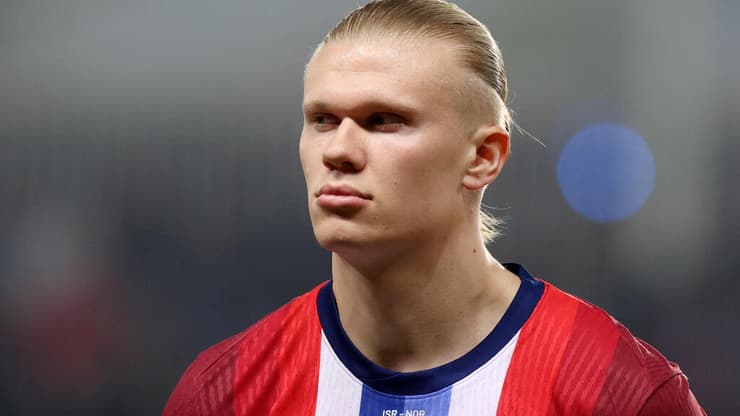 שחקן נבחרת נורבגיה ארלינג  הולאנד