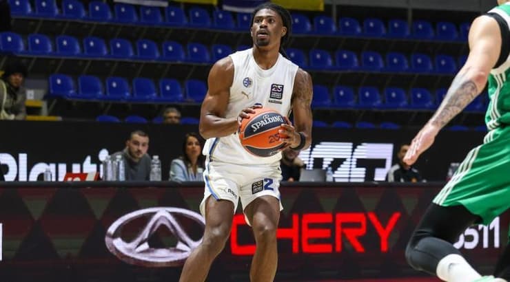 ג'ימי קלארק (דראגן טשיץ') ג'ימי קלארק