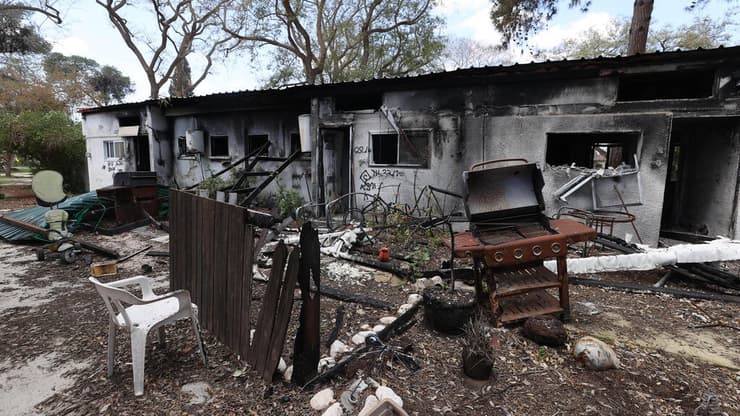 קיבוץ ניר עוז אחרי הפגיעה הנוראית ב-7 באוקטובר 