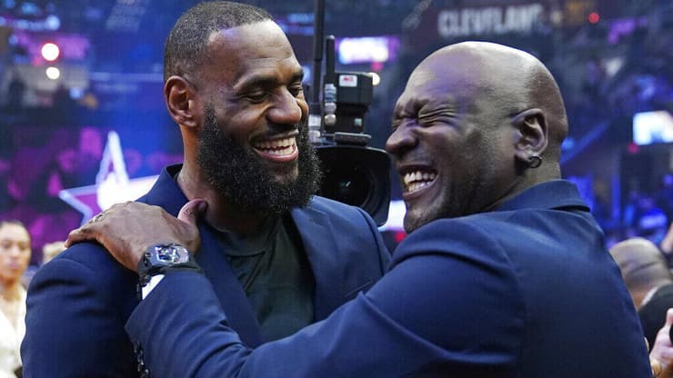 לברון ג'יימס מייקל ג'ורדן